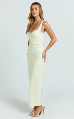 Robe midi Benita - Robe ajustée froncée à col rond de couleur Citron
