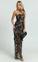 Robe longue Sienna - Robe colonne bustier noire à fleurs 3D