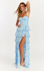 Robe longue Bella – Robe corset bustier à lacets au dos et volants étagés, bleu clair