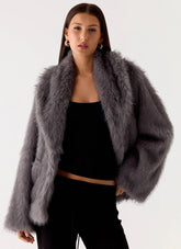 Veste en fausse fourrure Katiana - Grise