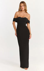 Robe longue Karina - Robe noire à épaules dénudées avec bustier corset et laçage au dos