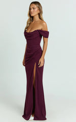 Robe longue Marcel - Robe corset fendue à épaules dénudées couleur lie de vin
