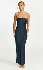Robe midi Zaya - Robe nuisette bustier en satin bleu marine