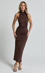 Robe midi Olenna - Robe dos nu torsadée à nouer dans le dos, coloris chocolat