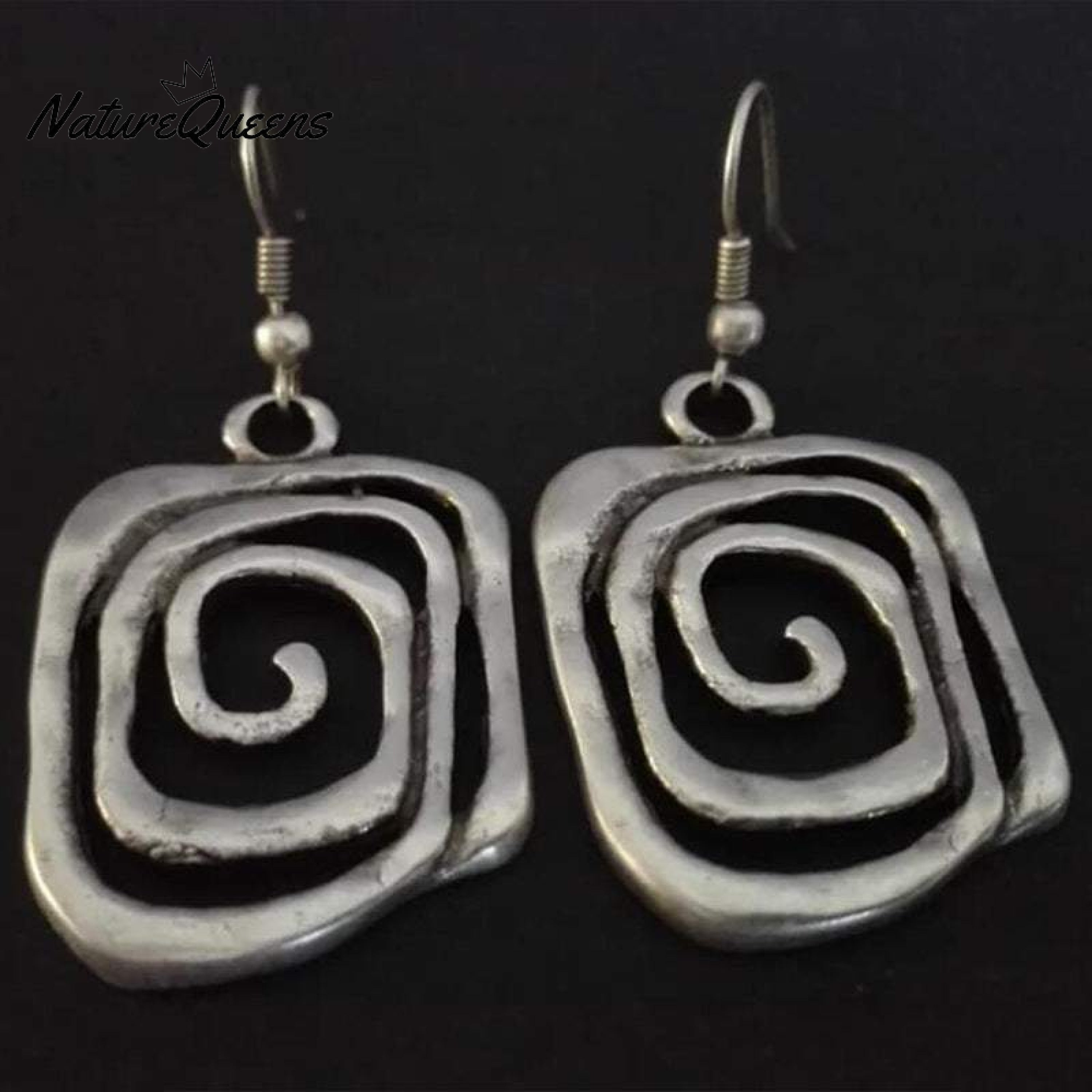 Exaggerated personality spiral hollowed out square earrings