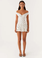 Mini-robe à épaules dénudées « Endless Romance » - à pois blancs