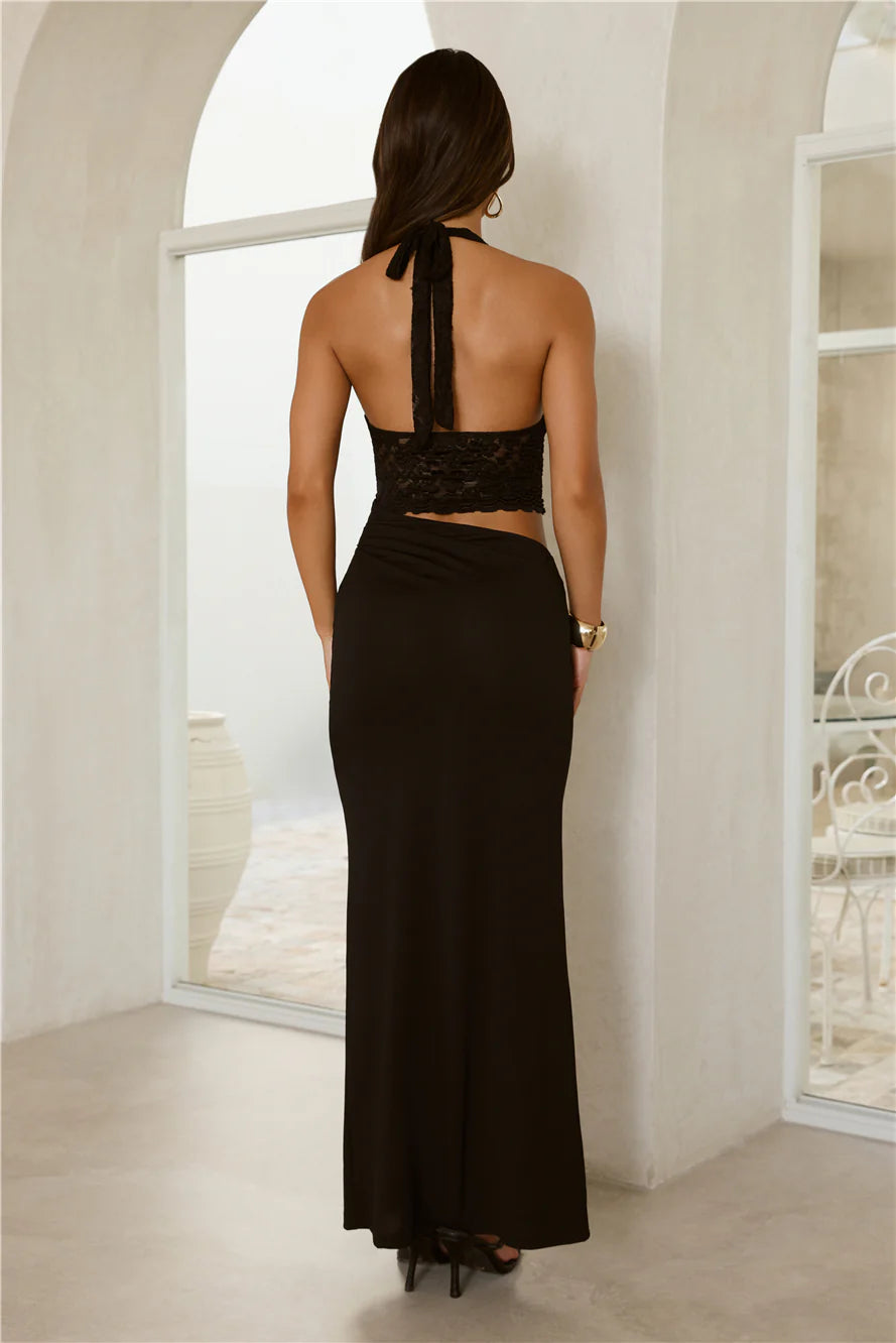 Robe longue habillée dos nu en dentelle noire