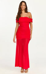 Robe longue Victoria - Robe évasée et ajustée à épaules dénudées de couleur rouge