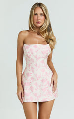 Mini-robe Reece - Robe en brocart rose bustier ajusté et jupe tulipe