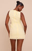 Mini-robe jaune citron en mousseline avec détails de garniture