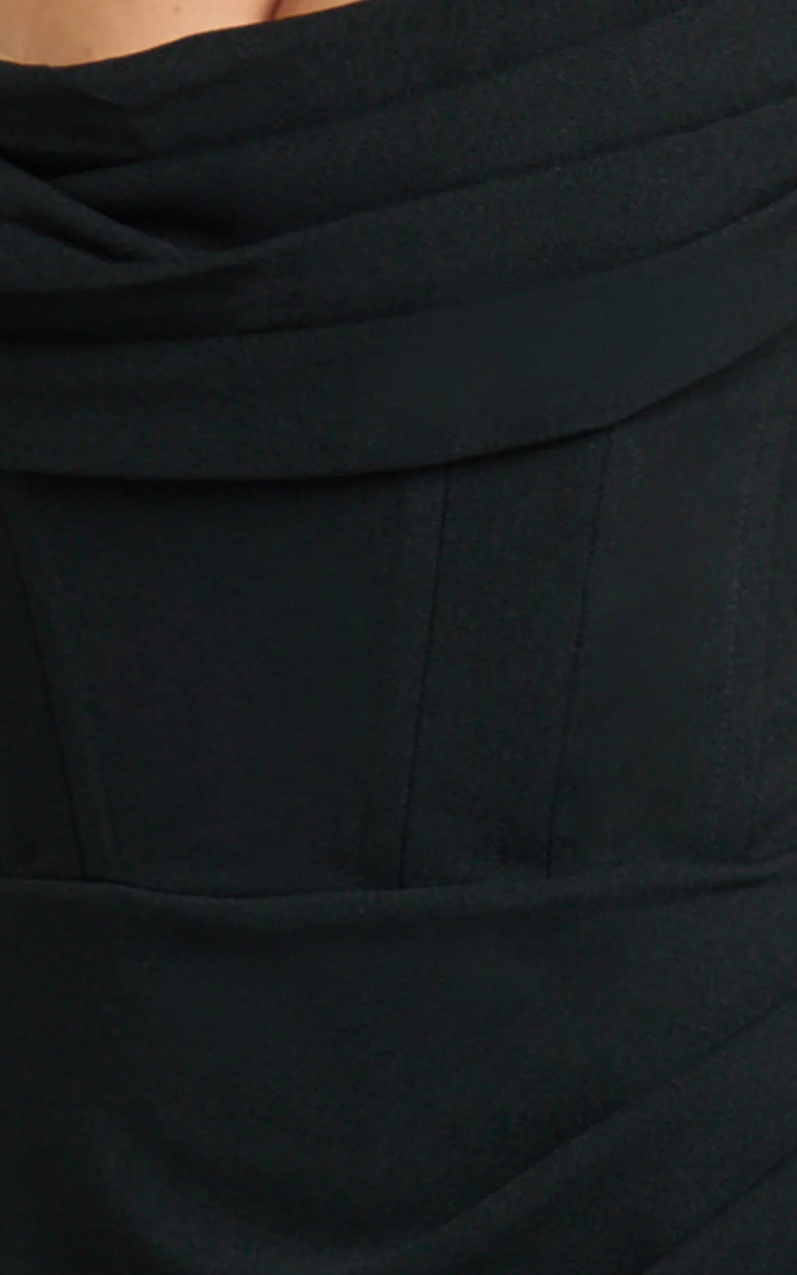 Robe longue Marcel - Robe corset fendue noire à épaules dénudées