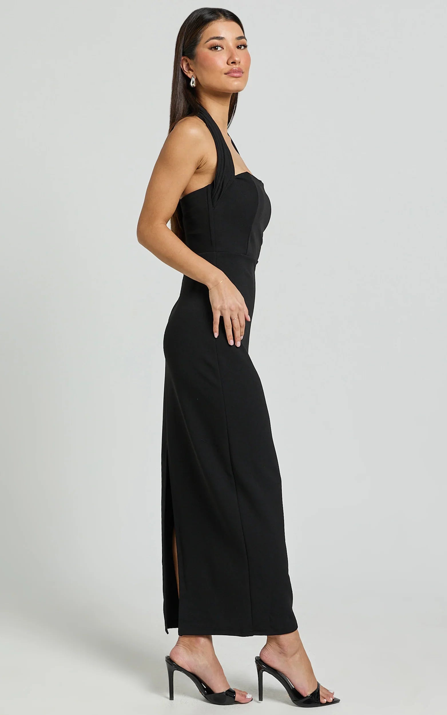 Robe midi Salomé - Robe colonne à col montant noire