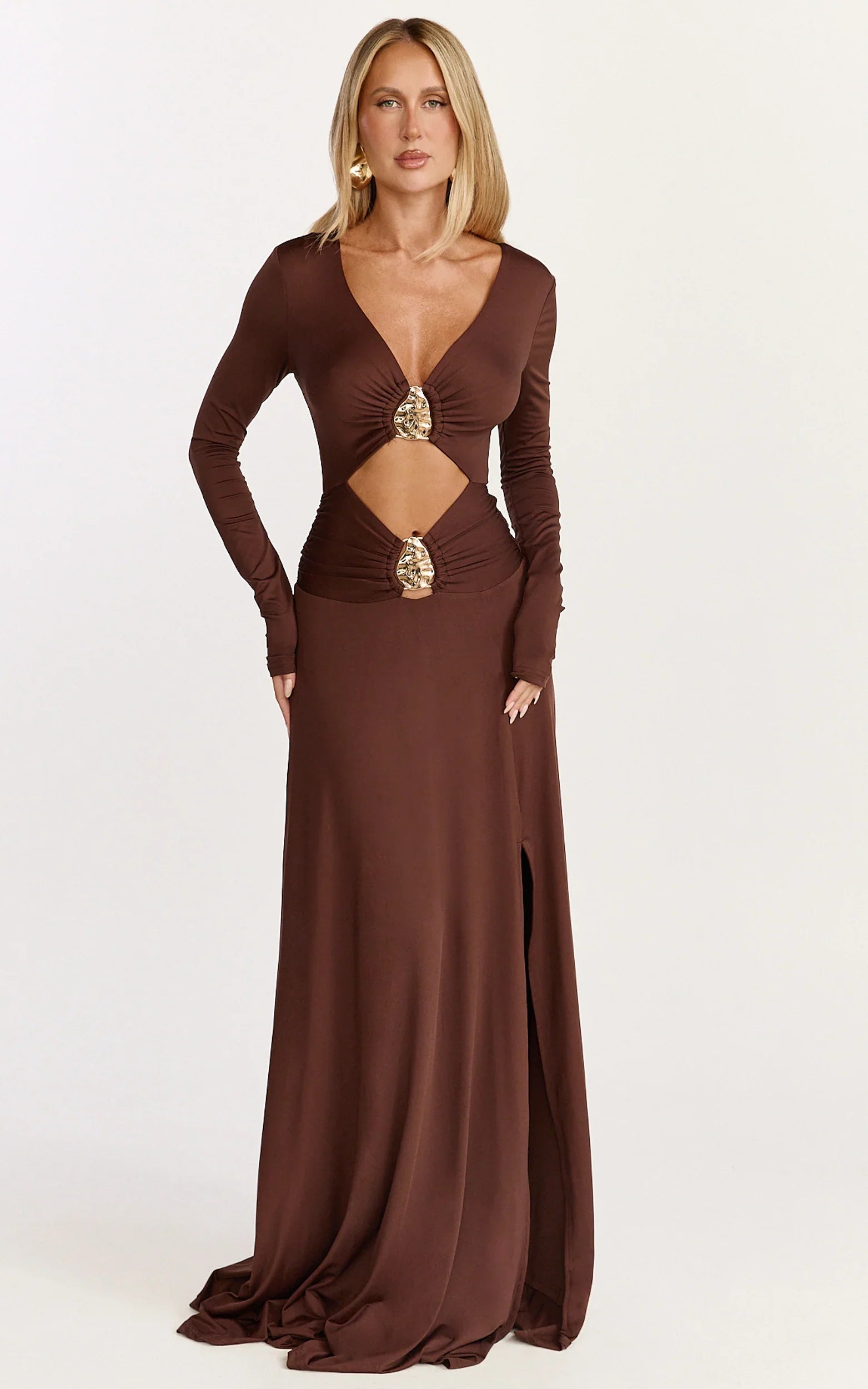 Robe longue Sahara - Robe longue découpée à garniture dorée couleur Chocolat