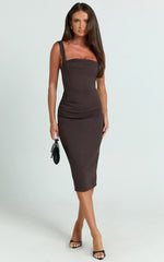 Robe Tiffy Midi - Robe Fourreau Moulante à Col Carré et Frons en Chocolat