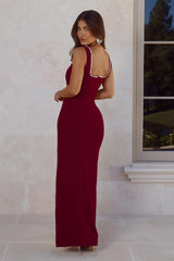 Robe longue de soirée exotique lie-de-vin