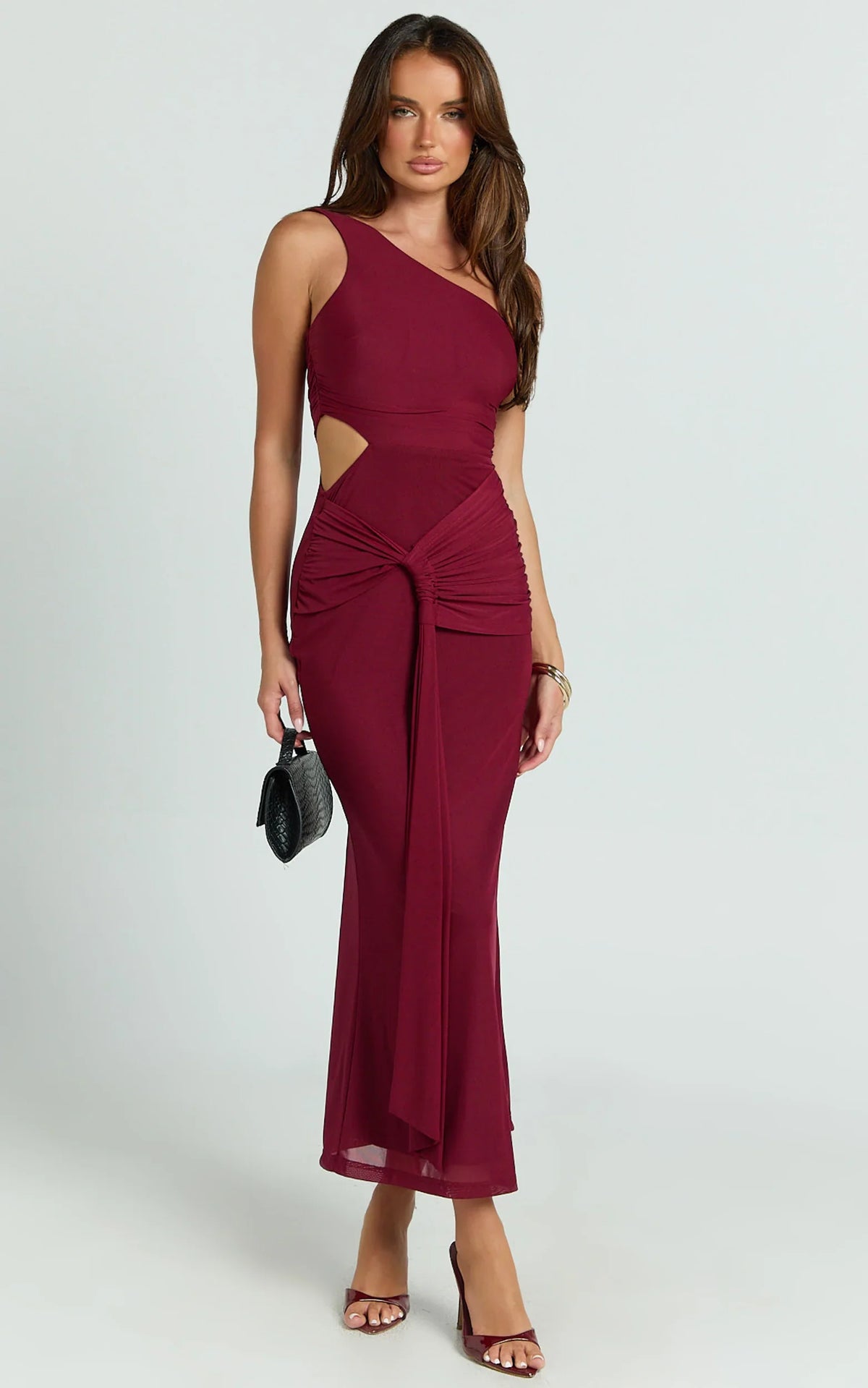 Robe midi Mandy – Robe en maille découpée avec détails noués – Couleur bordeaux