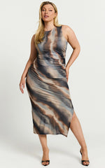 Robe midi Loralie - Robe moulante col montant en maille tie-dye marron