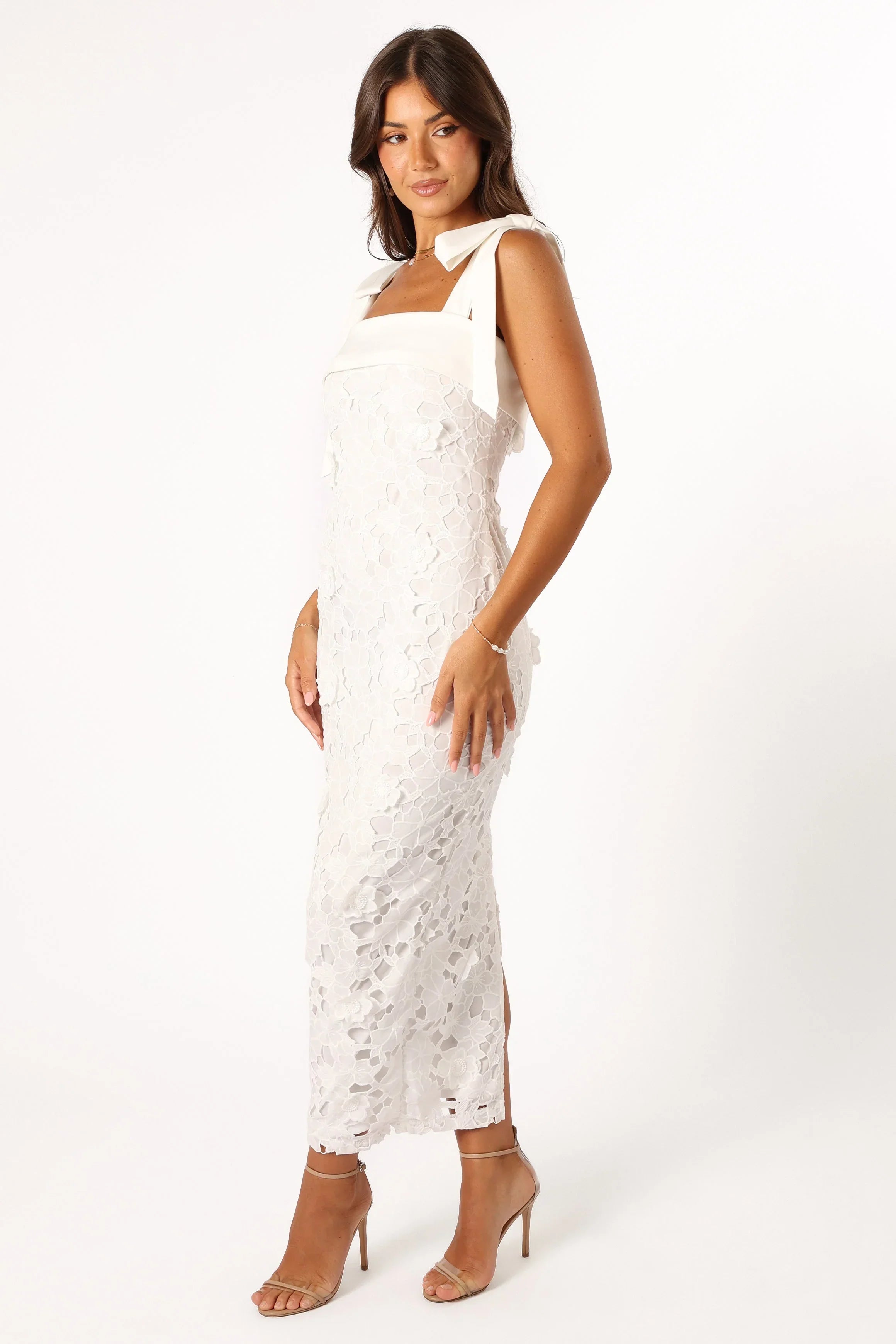 Robe midi en dentelle Emersyn - Blanc