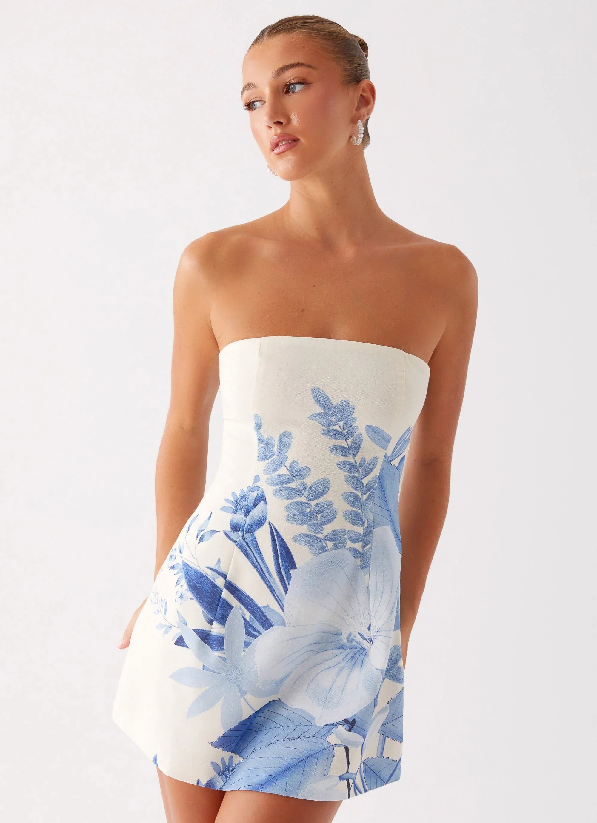 Mini-robe bustier Denby - Imprimé floral bleu