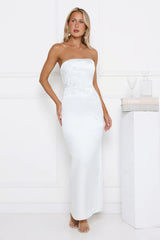Robe longue bustier ornée Dusk Desire blanche