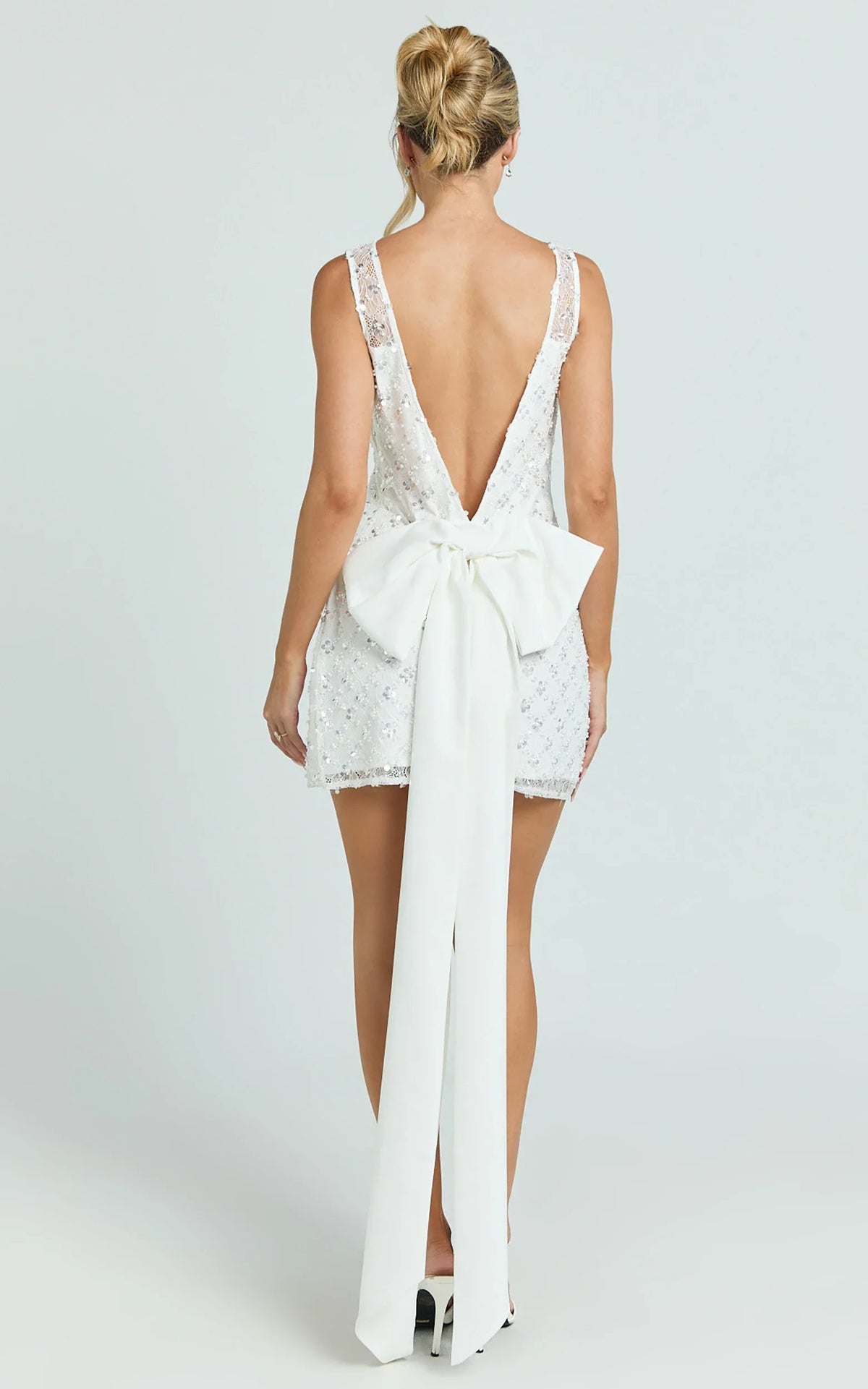 Robe Courte Gianna - Robe Droite Col Montant Ivoire