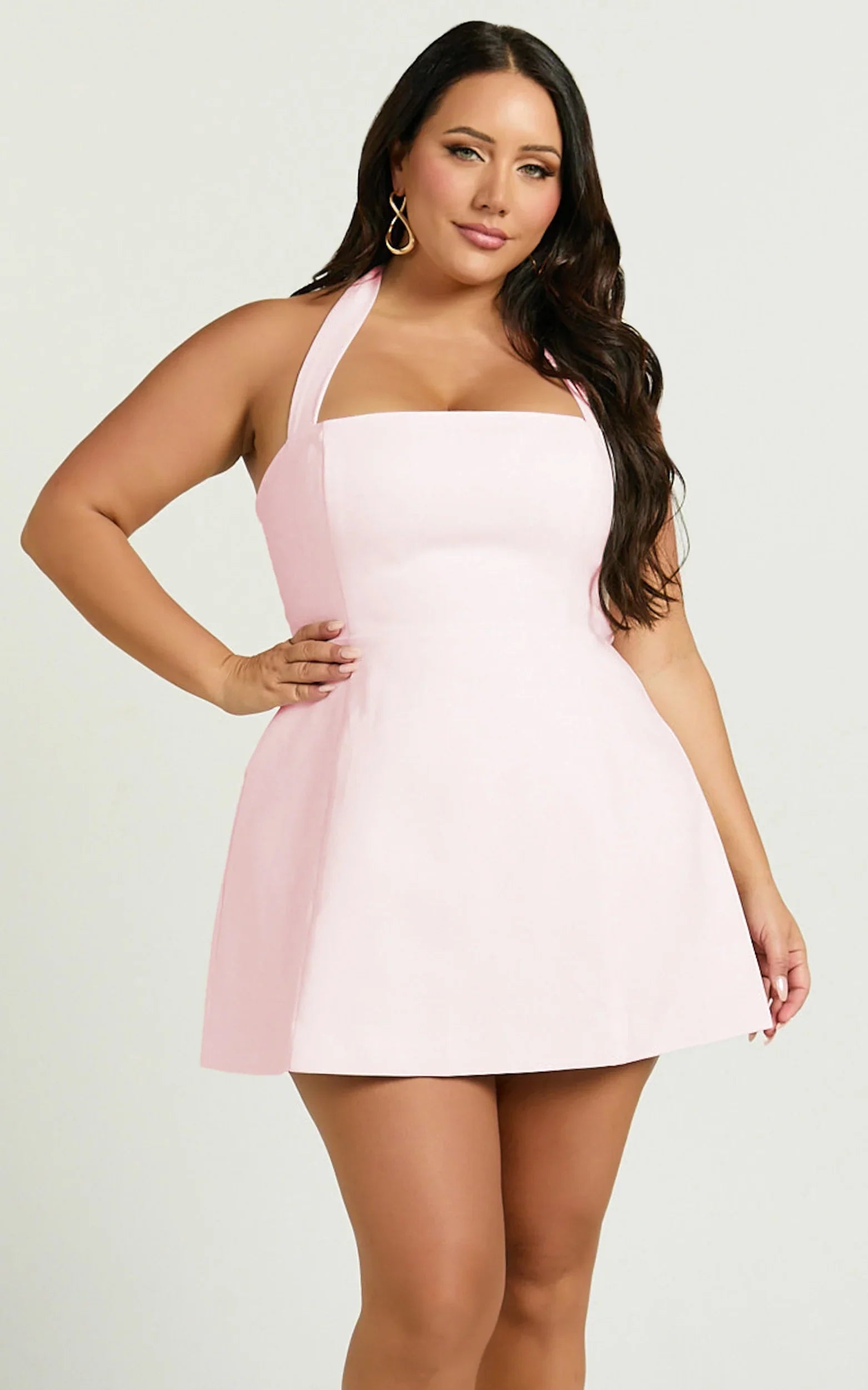 Mini-robe Dante - Robe rose à encolure dos nu et jupe tulipe