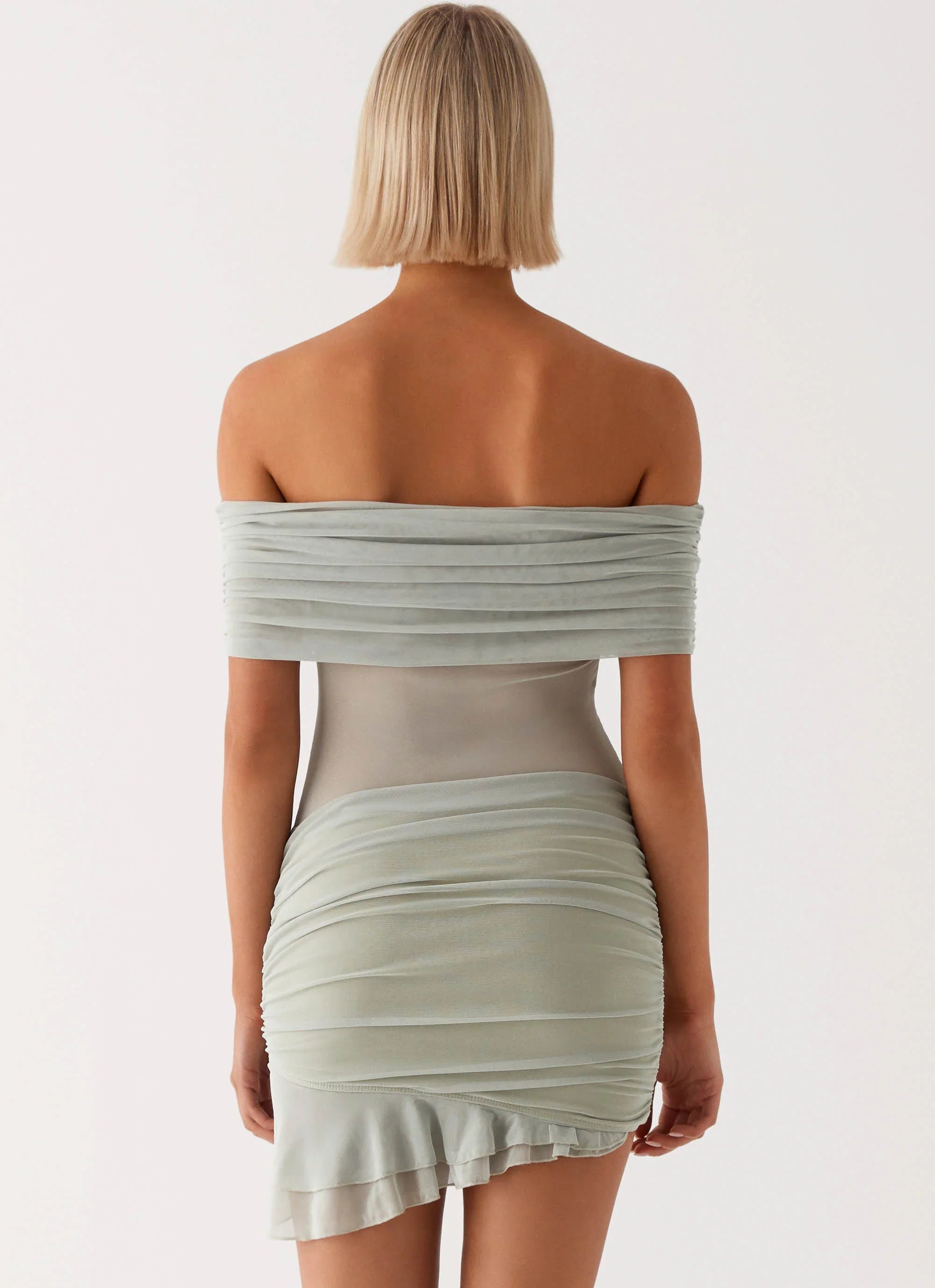 Mini-robe à épaules dénudées Nelly – Pistache