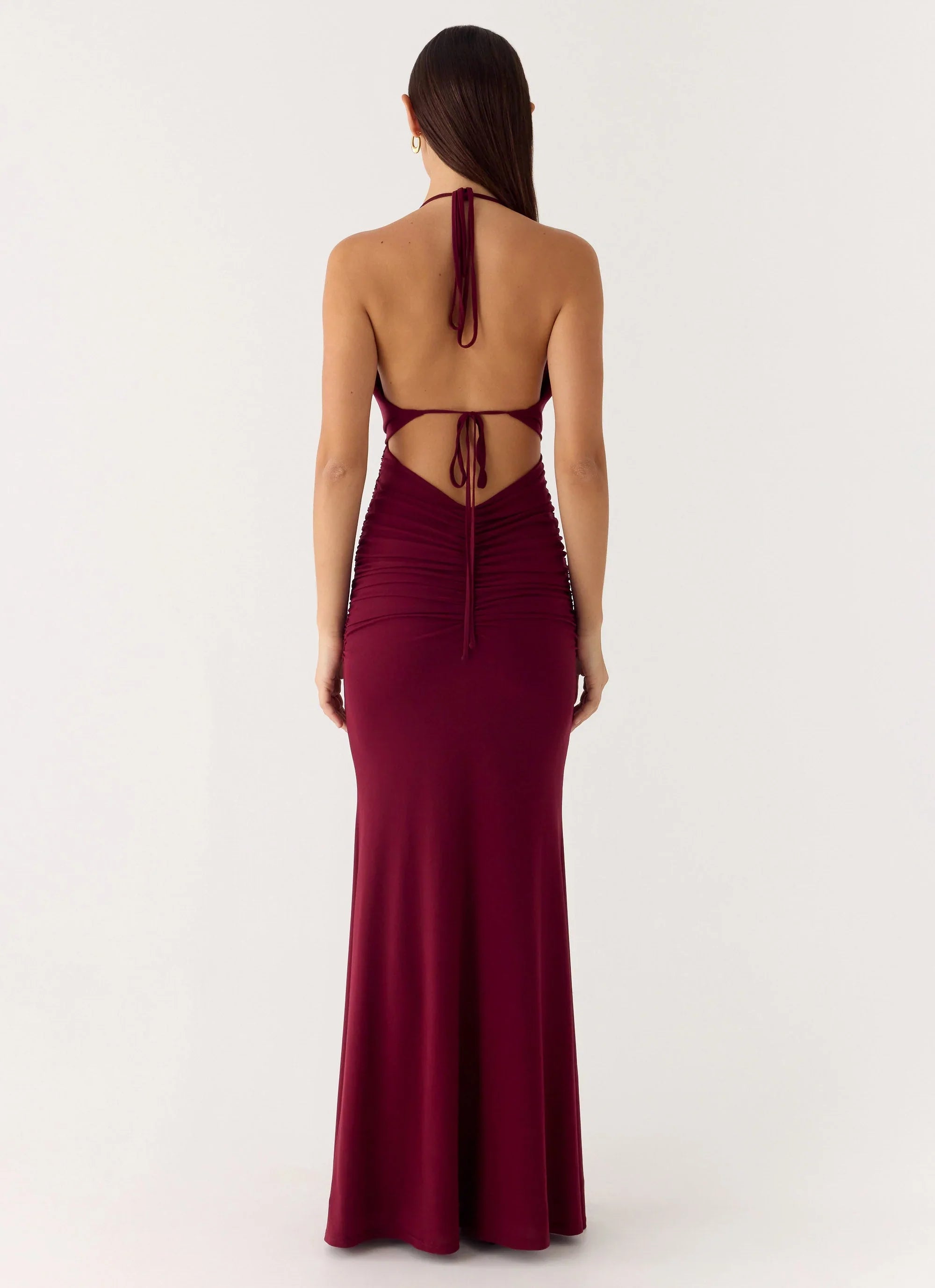 Robe longue yeux fermés - Cerise noire