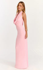Robe longue Sylvana - Robe moulante à col bénitier et dos nu rose layette