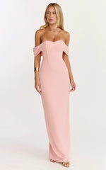 Robe longue Karina – Robe bustier corset à épaules dénudées avec lacets au dos, couleur rose