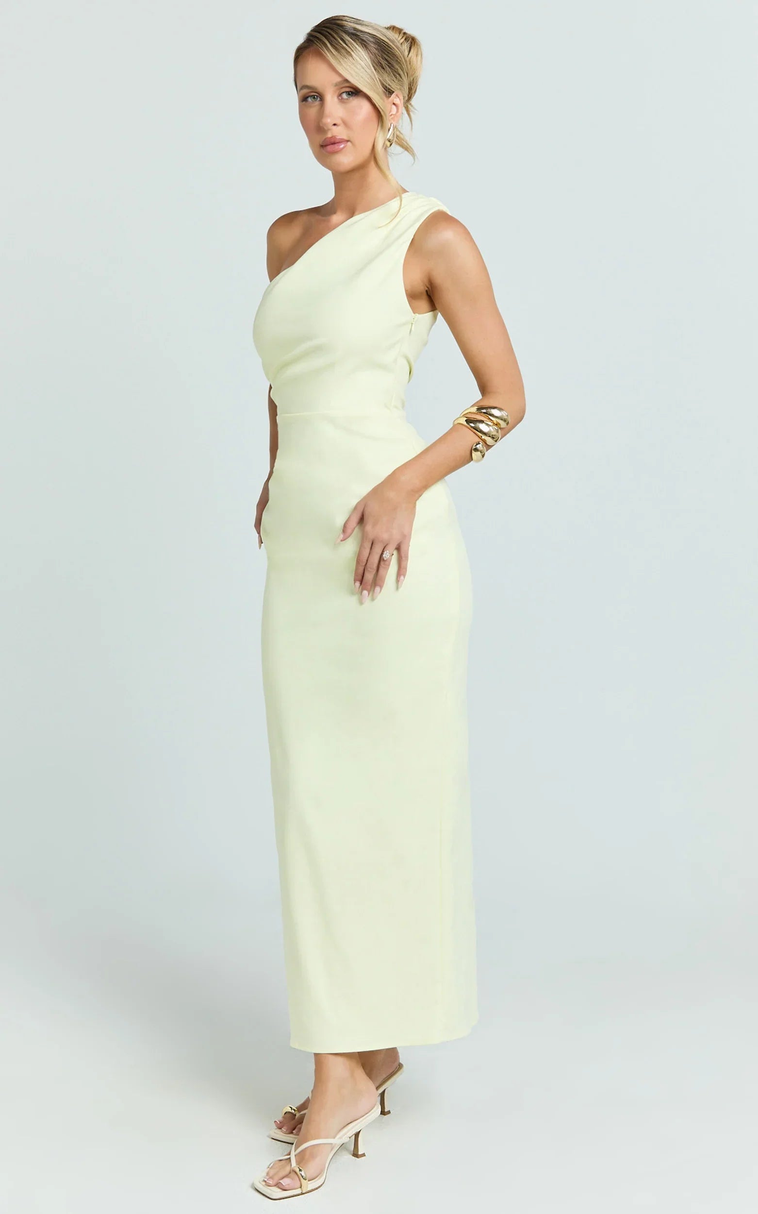 Robe Midi Karlie - Robe ajustée asymétrique citron