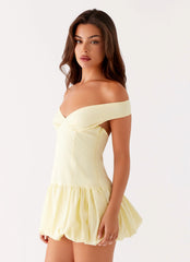 Mini-robe épaules dénudées "Romance sans fin" - Jaune