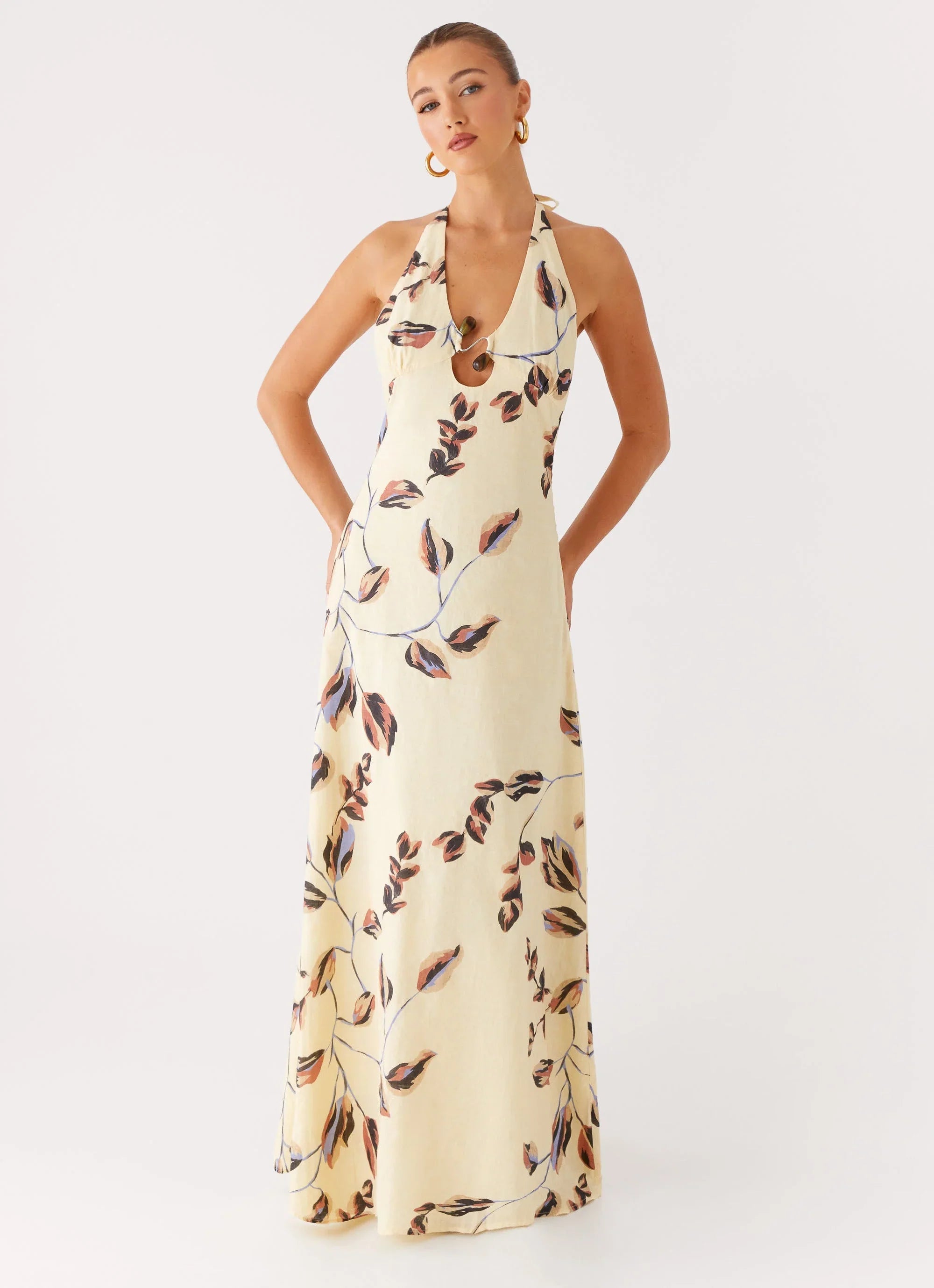 Robe longue à col licou Elvina - Délice de beurre frais