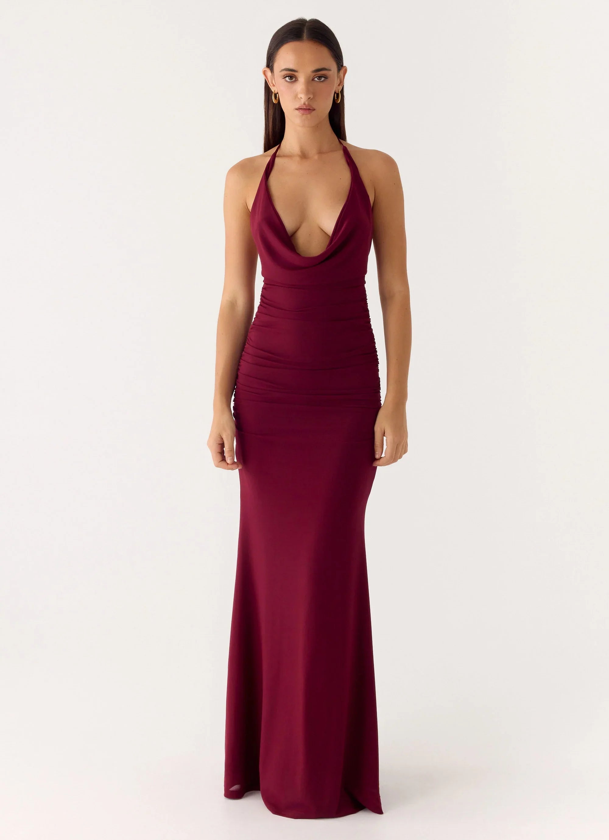 Robe longue yeux fermés - Cerise noire
