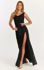 Robe longue Rachel - Robe jacquard noire à col bénitier et fente sur le devant