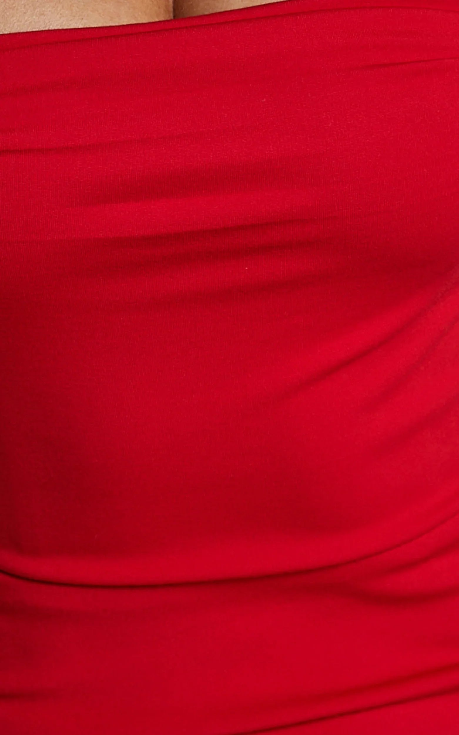 Robe Tiffy Midi - Robe Fourreau Moulante à Col Carré et Frons Côtelées de Couleur Écarlate