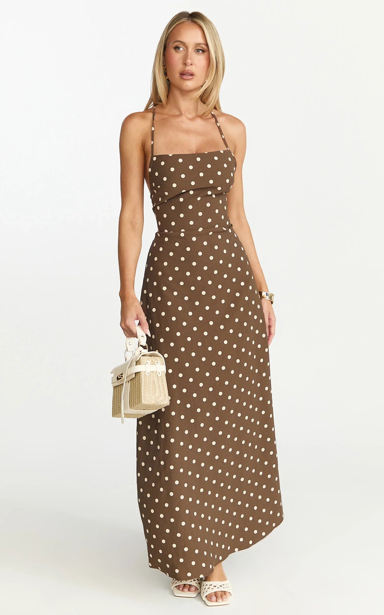 Robe longue Leighton - Robe trapèze à col carré et bretelles spaghetti croisées à pois chocolat/crème