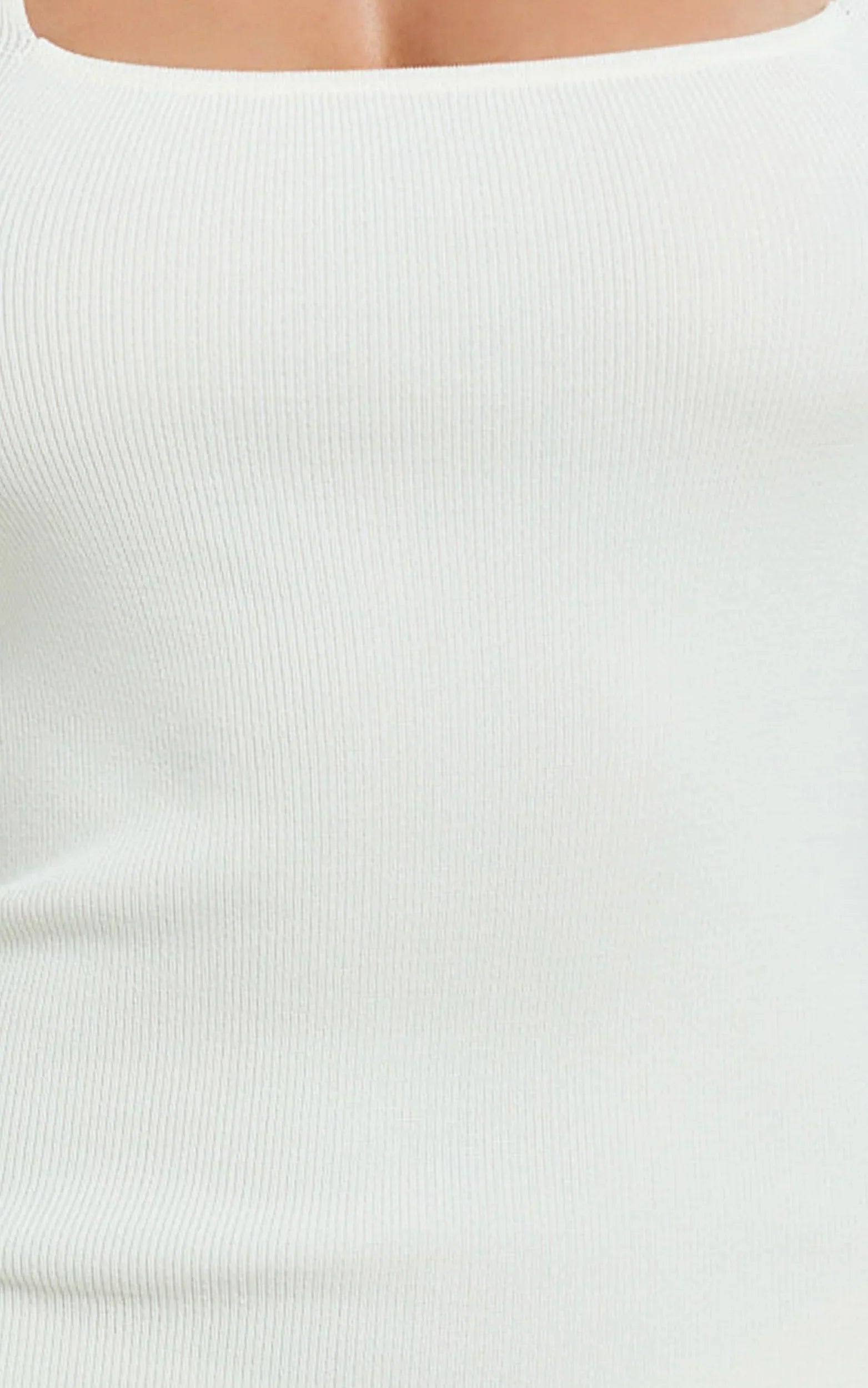 Robe longue Barbara - Robe en georgette contrastante à col licou et encolure dégagée de couleur ivoire