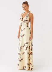 Robe longue à col licou Elvina - Délice de beurre frais