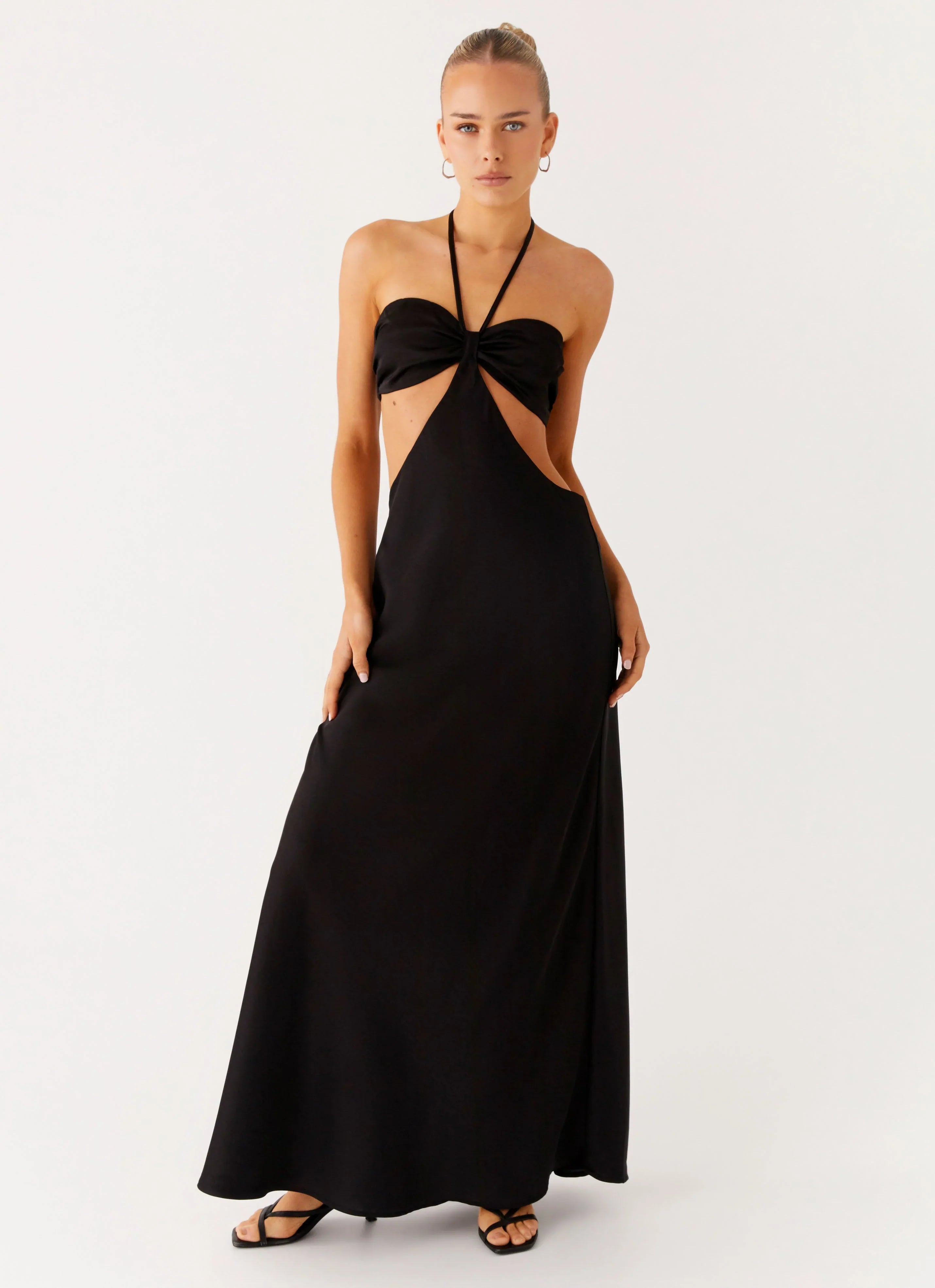 Robe longue à découpes décolleté cœur - Noir