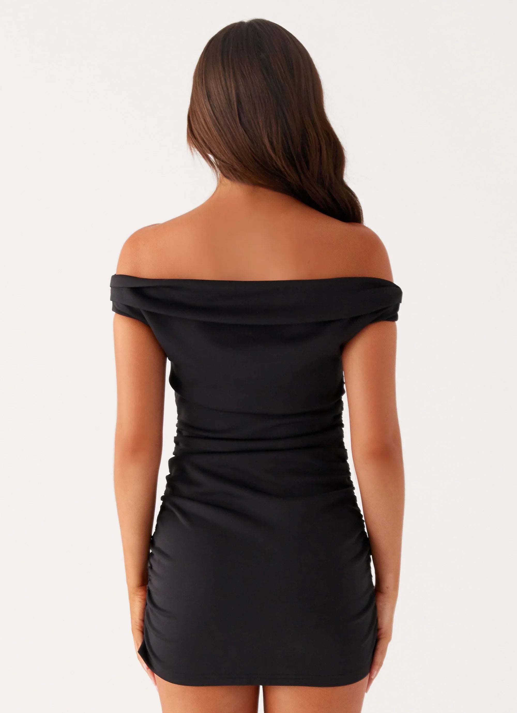 Robe Courte Épaules Dénudées Morgan - Noir
