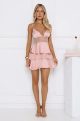 Jolie robe courte en satin et dentelle rose Intentions