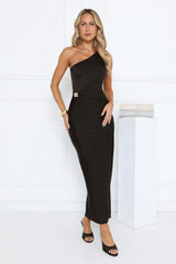 Robe longue asymétrique noire Evening Enchantress