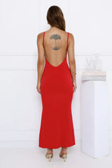 Type de modèle : Robe longue rouge