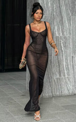 Robe longue Laney - Robe moulante en maille à col cœur noire