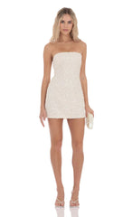 Robe bustier en maille et sequins ivoire