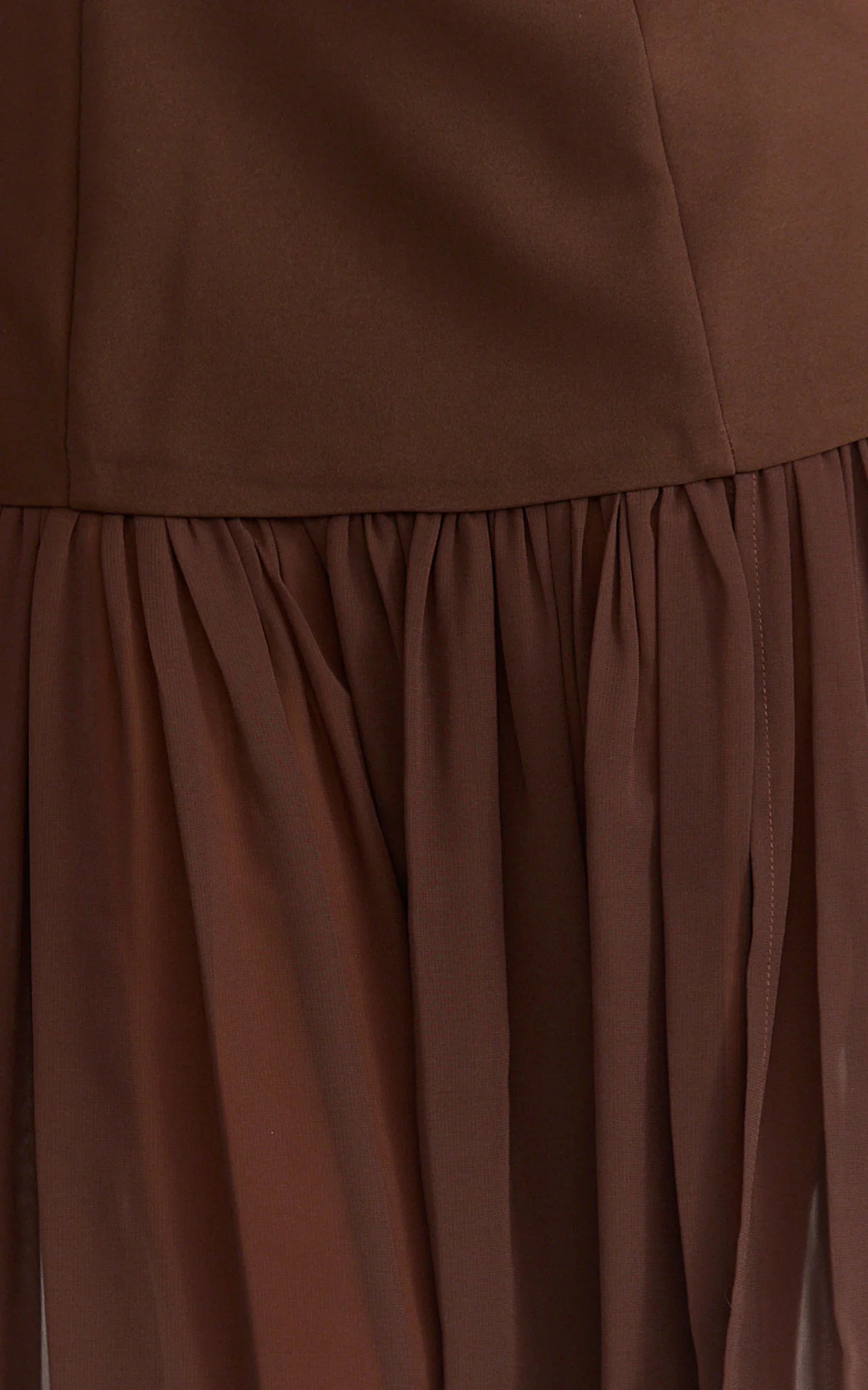Robe longue Florence – Robe bustier à jupe transparente couleur chocolat