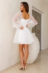 Robe courte à manches longues Story Book blanc