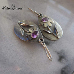 Three-Dimensional Floral Retro Earrings