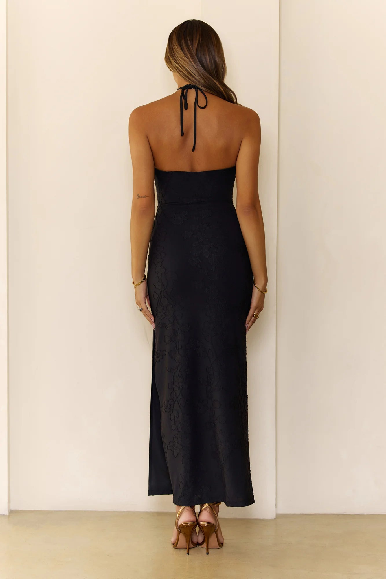 Robe longue licou "Autumn Muse" noire